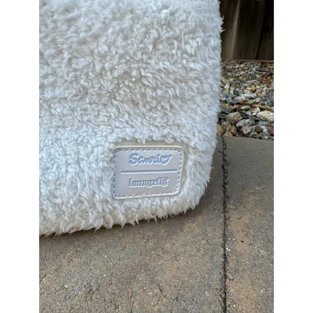 Loungefly Cinnamoroll  Fuzzy Backpack